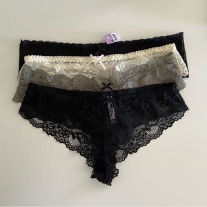 New Set of 3 Cheeky Panties And 1 Thong (Total of 4) Size M